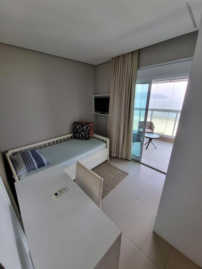 Apto Top Com Vista Pro Mar Em Condominio Completo Em Frente A Praia! Santos Kültér fotó