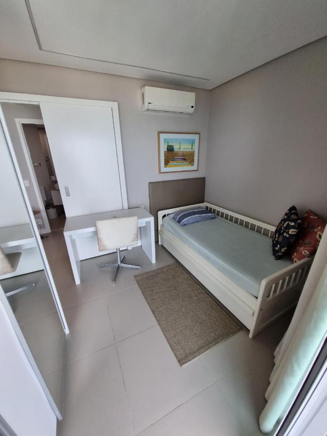 Apto Top Com Vista Pro Mar Em Condominio Completo Em Frente A Praia! Santos Kültér fotó